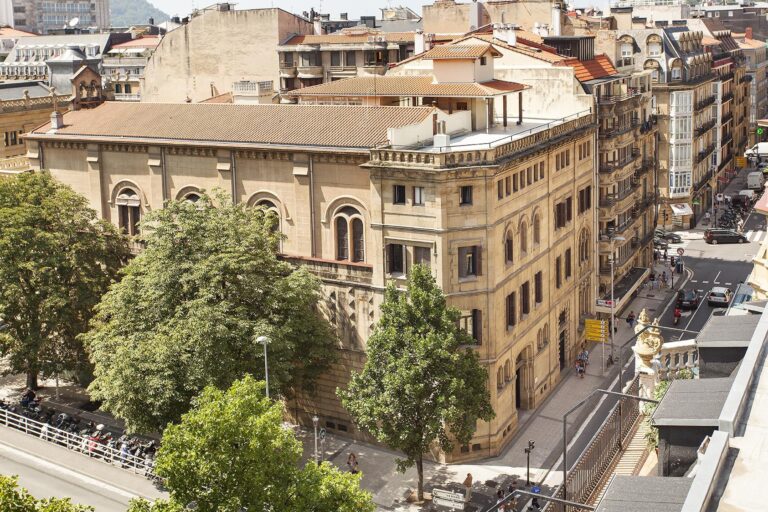 Albergue A Room in the City6 768x512