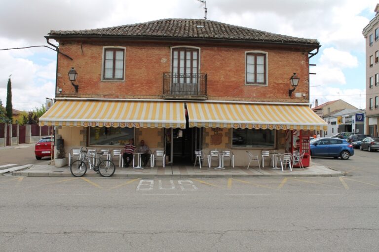 cafe bar espana 768x512