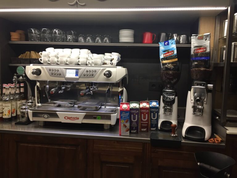 Cafe Venecia5 768x576