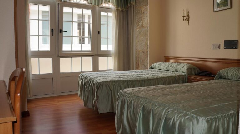 Hotel Larry3 768x431