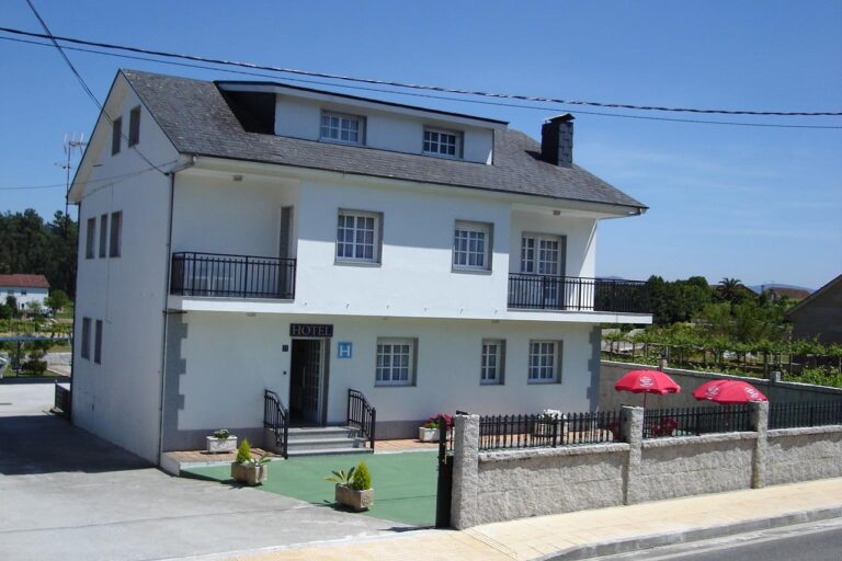 Hotel Martinez5 768x512