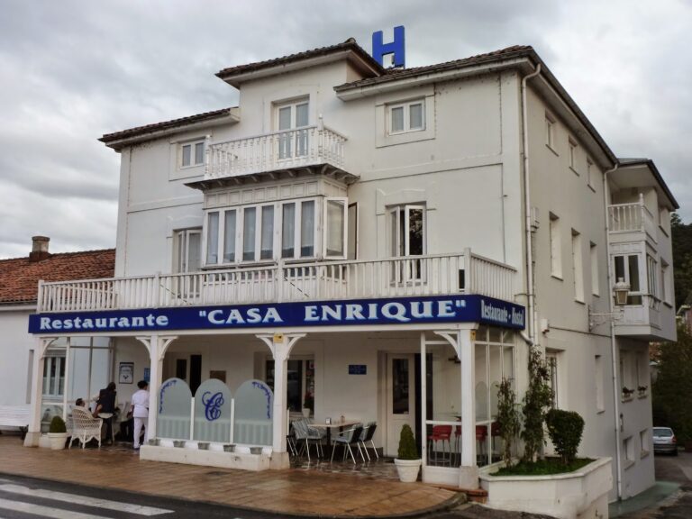 Hotel Restaurante Casa Enrique3 768x576