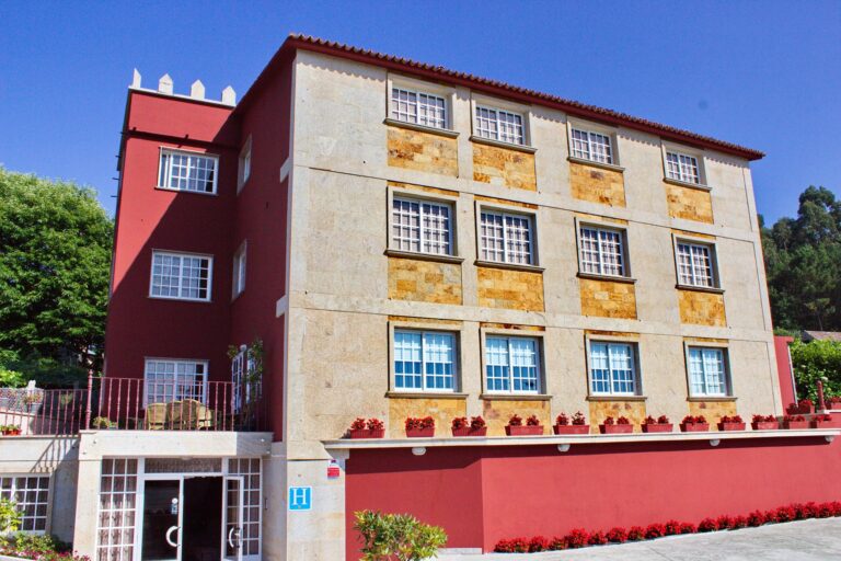 Hotel Xacobeo 1 768x512