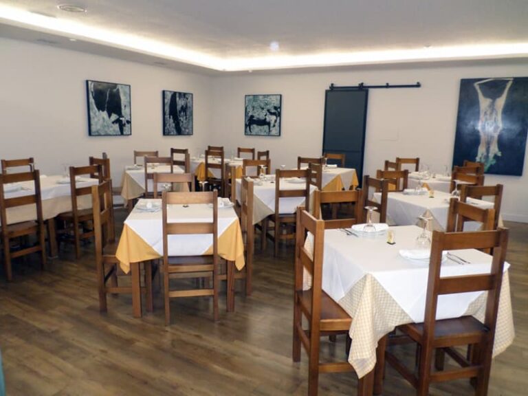 http://gusuguito.com/wp-content/uploads/2020/01/Restaurante-A-Laxa5.jpg