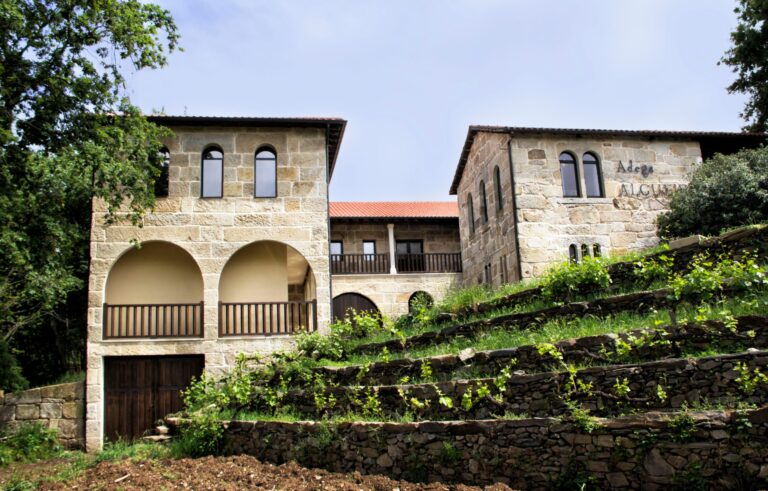 Restaurante O Castelo scaled 1 768x491