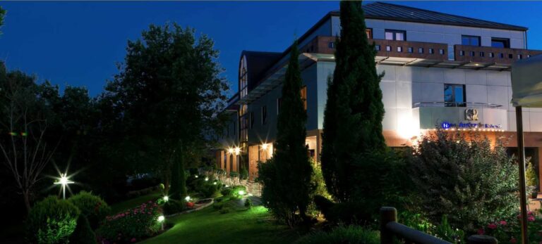 hotel aretxarte 3 web 1 768x347