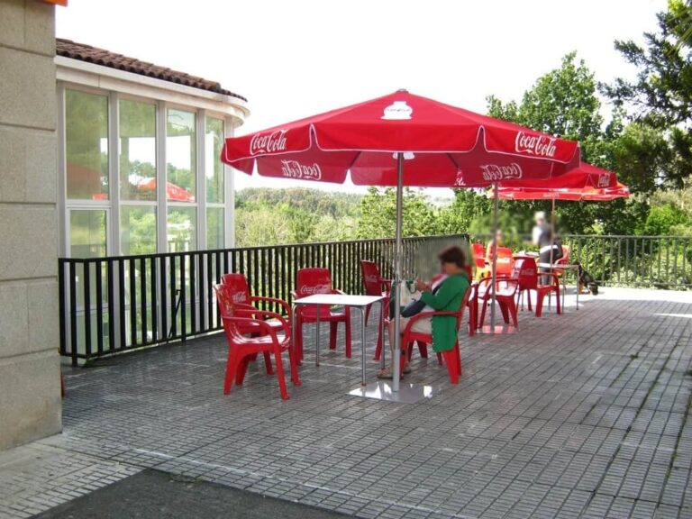 http://gusuguito.com/wp-content/uploads/2019/08/o-xardin-hotel-restaurante-o-carballinho-05.jpg http://gusuguito.com/wp-content/uploads/2019/08/o-xardin-hotel-restaurante-o-carballinho-05.jpg