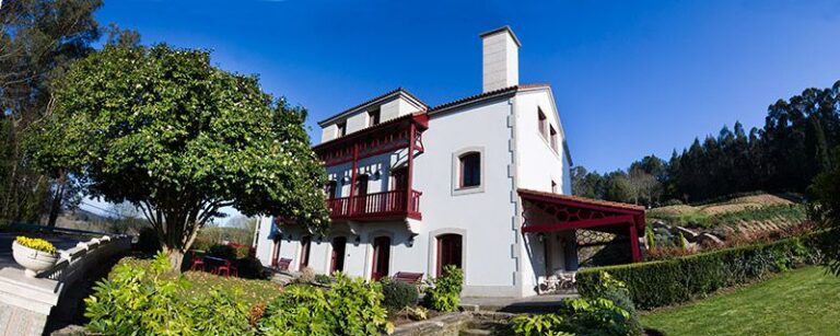 77b8a715107074cf75e7c8e0e3c192f3a4acb945 768x307