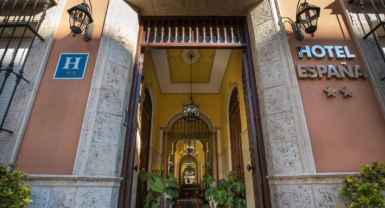 2020 05 04 1656 768x416