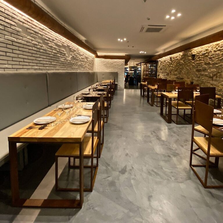 79284642 1243469059178753 247800882626822144 o 768x768