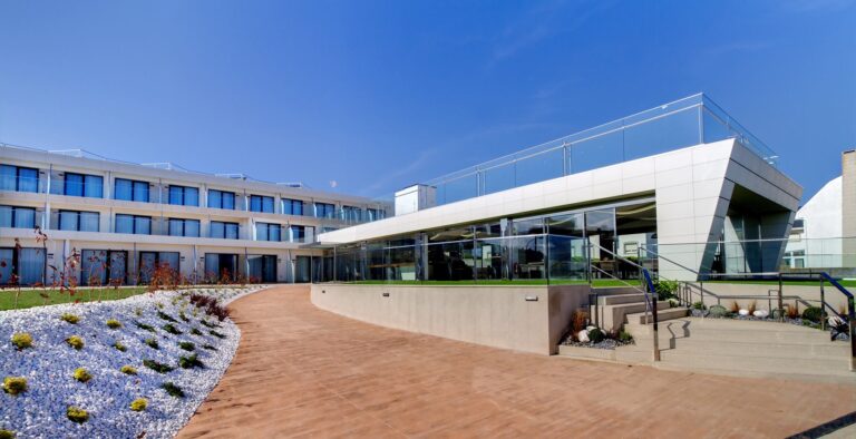 oca playa de foz hotel spa 2 768x394